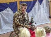 Gimnazjaliści i Przedszkolaki obejrzały przedstawienia teatralne 